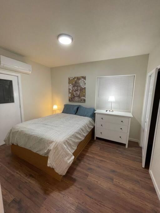 Brand New 2Br Cute Blue Led In North Fresno Apartamento Exterior foto