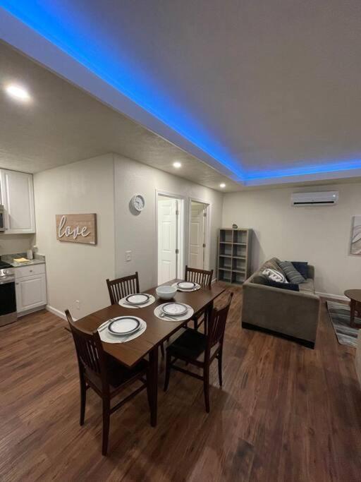 Brand New 2Br Cute Blue Led In North Fresno Apartamento Exterior foto